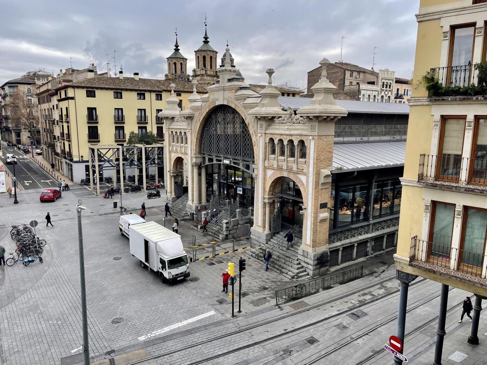 El Mirador De Cesar Augusto Apartment Zaragoza Luaran gambar